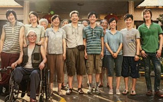 【奇迹·笨小孩】电影(完整观看版)在线(手机版)已更免费